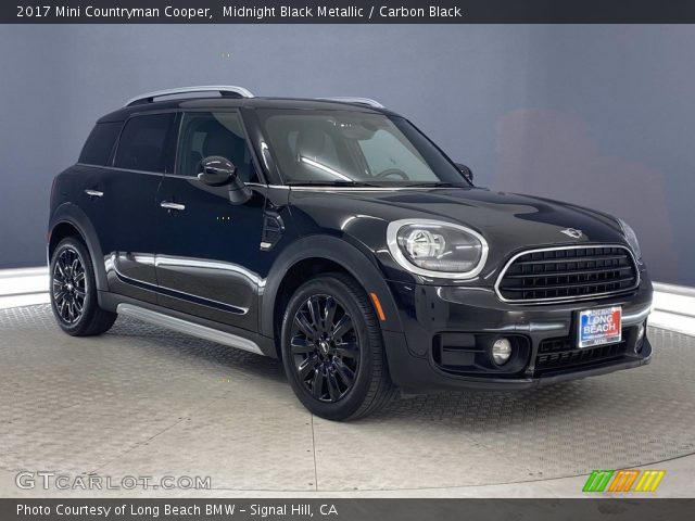 2017 Mini Countryman Cooper in Midnight Black Metallic