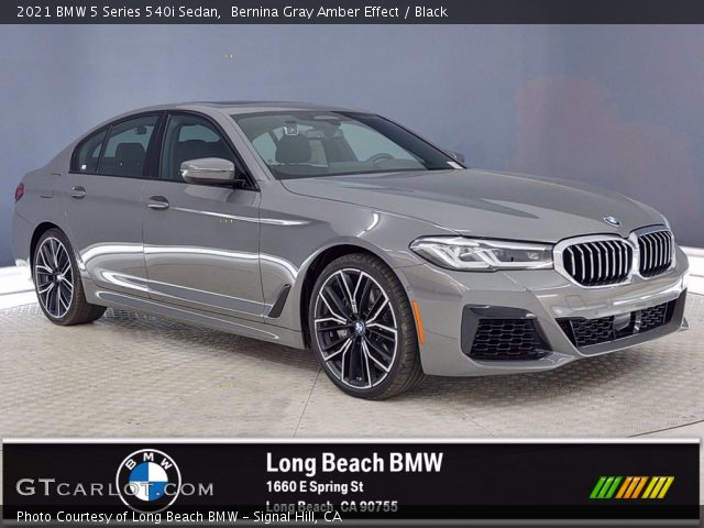 2021 BMW 5 Series 540i Sedan in Bernina Gray Amber Effect