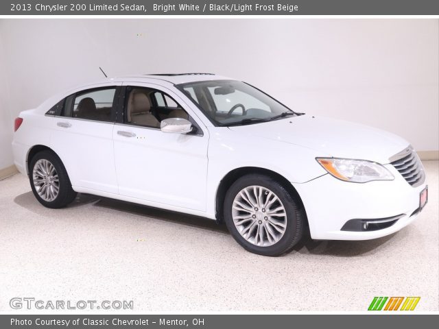 2013 Chrysler 200 Limited Sedan in Bright White