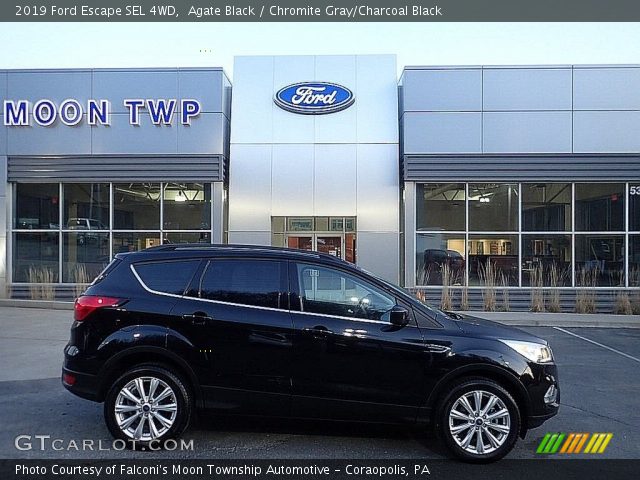 2019 Ford Escape SEL 4WD in Agate Black