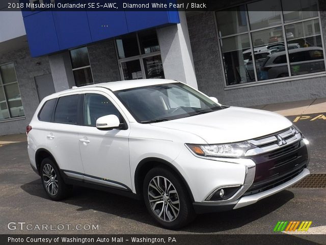 2018 Mitsubishi Outlander SE S-AWC in Diamond White Pearl
