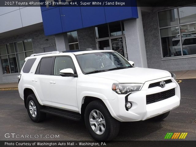 2017 Toyota 4Runner SR5 Premium 4x4 in Super White