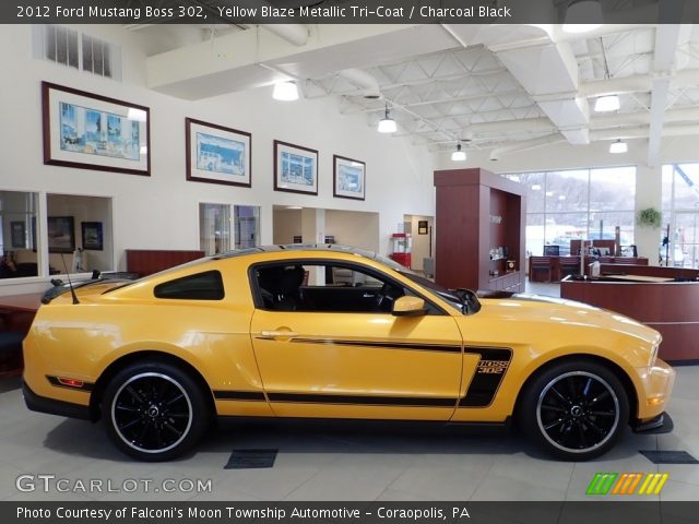 2012 Ford Mustang Boss 302 in Yellow Blaze Metallic Tri-Coat