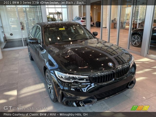 2021 BMW 3 Series 330i xDrive Sedan in Jet Black