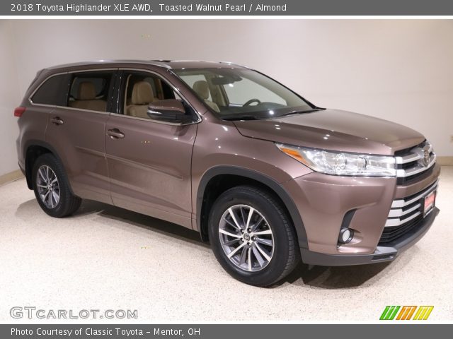 2018 Toyota Highlander XLE AWD in Toasted Walnut Pearl