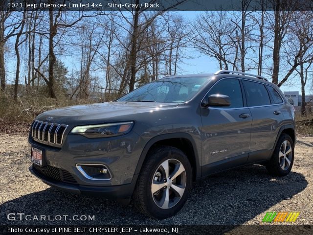 2021 Jeep Cherokee Limited 4x4 in Sting-Gray