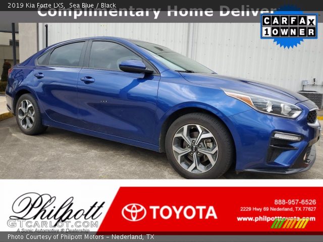 2019 Kia Forte LXS in Sea Blue