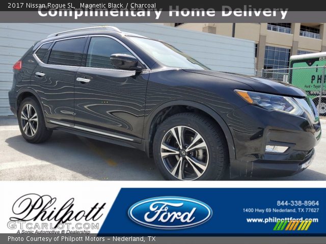 2017 Nissan Rogue SL in Magnetic Black