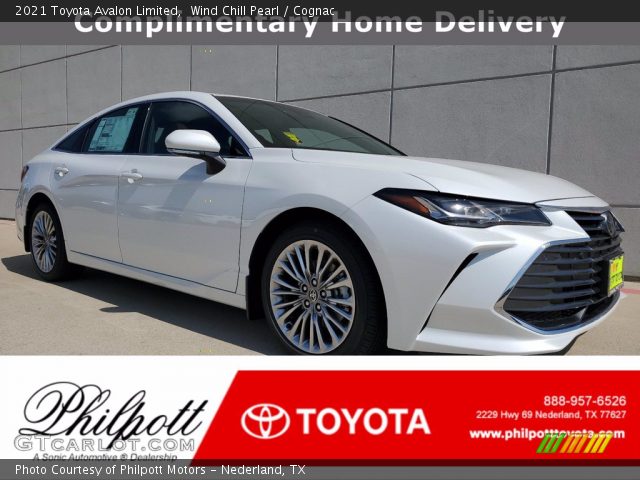 2021 Toyota Avalon Limited in Wind Chill Pearl