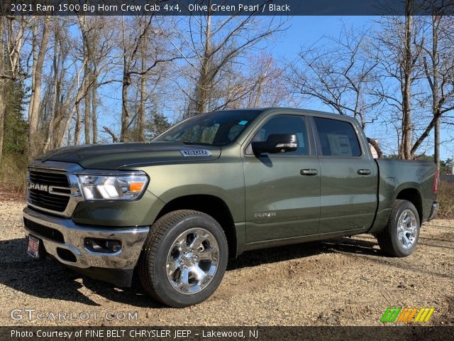 2021 Ram 1500 Big Horn Crew Cab 4x4 in Olive Green Pearl