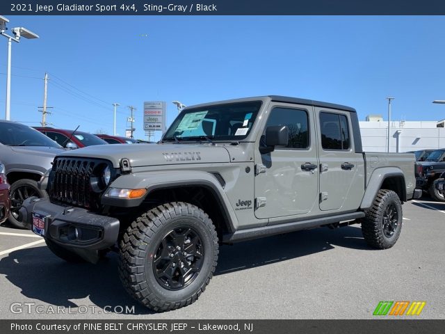 2021 Jeep Gladiator Sport 4x4 in Sting-Gray