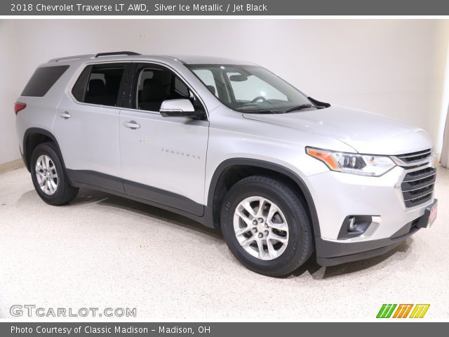 2018 Chevrolet Traverse LT AWD in Silver Ice Metallic