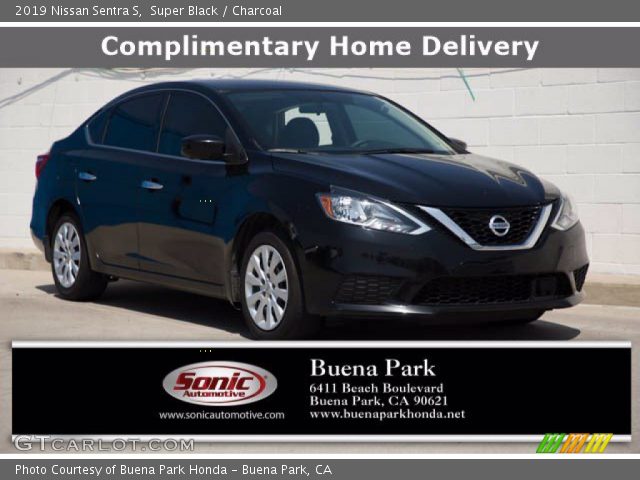 2019 Nissan Sentra S in Super Black