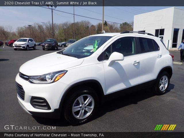 2020 Chevrolet Trax LT AWD in Summit White