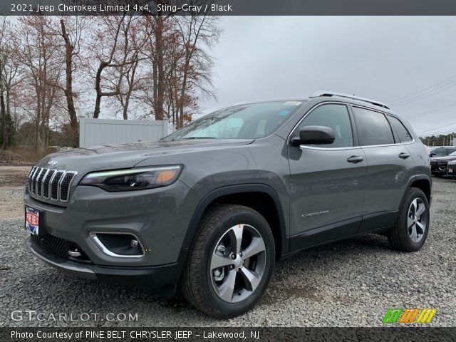 2021 Jeep Cherokee Limited 4x4 in Sting-Gray