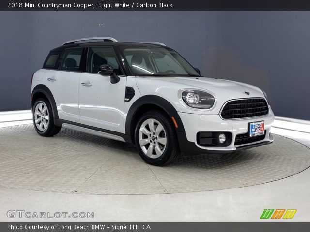 2018 Mini Countryman Cooper in Light White
