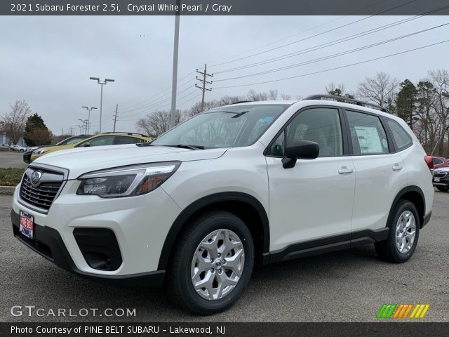 2021 Subaru Forester 2.5i in Crystal White Pearl