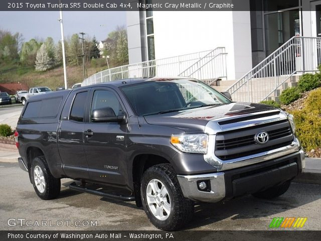 2015 Toyota Tundra SR5 Double Cab 4x4 in Magnetic Gray Metallic