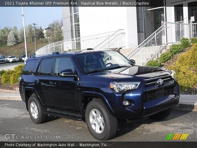 2021 Toyota 4Runner SR5 Premium 4x4 in Nautical Blue Metallic