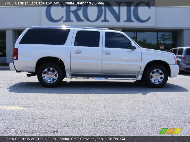 2005 Cadillac Escalade ESV AWD in White Diamond