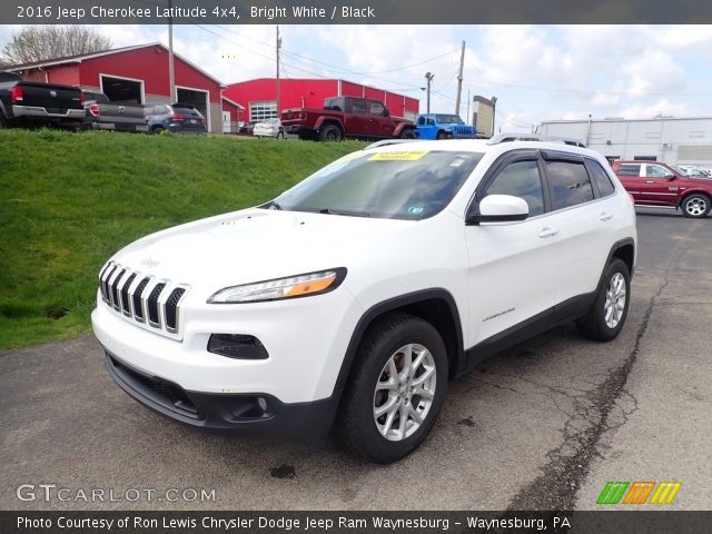 2016 Jeep Cherokee Latitude 4x4 in Bright White