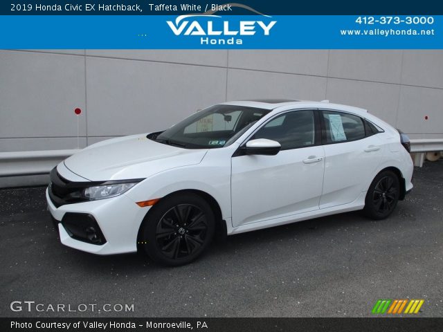2019 Honda Civic EX Hatchback in Taffeta White