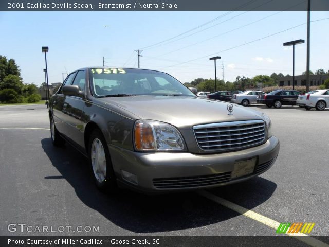 2001 Cadillac DeVille Sedan in Bronzemist