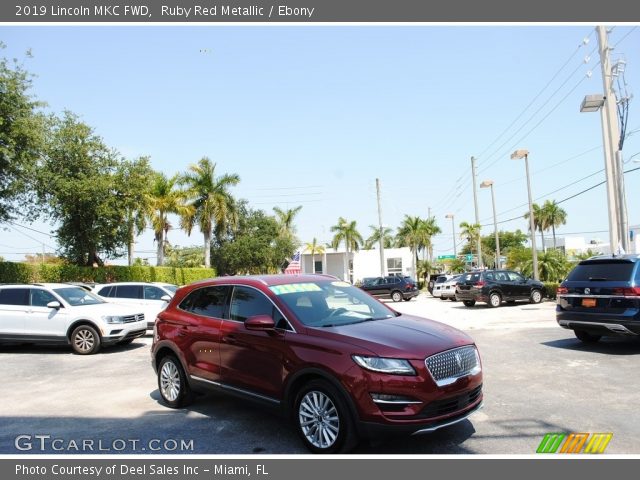 2019 Lincoln MKC FWD in Ruby Red Metallic