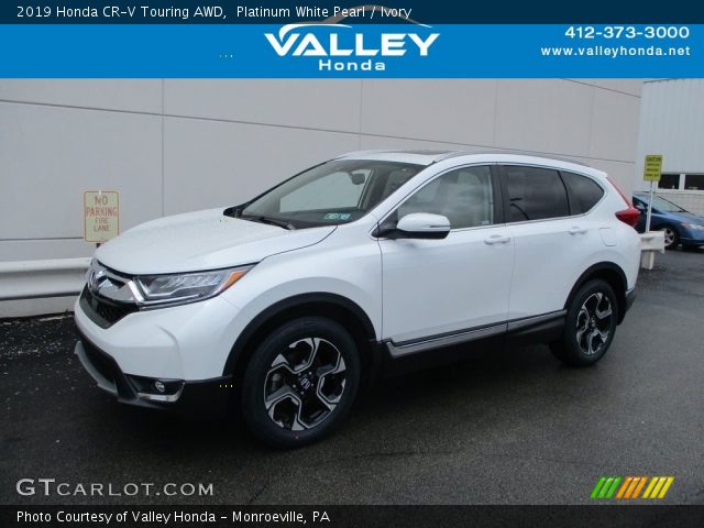 2019 Honda CR-V Touring AWD in Platinum White Pearl