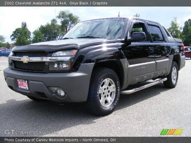 2002 Chevrolet Avalanche Z71 4x4 in Onyx Black