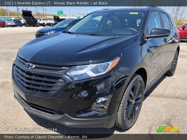 2021 Chevrolet Equinox LT in Mosaic Black Metallic