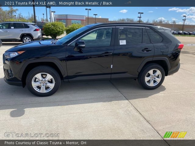 2021 Toyota RAV4 XLE AWD in Midnight Black Metallic