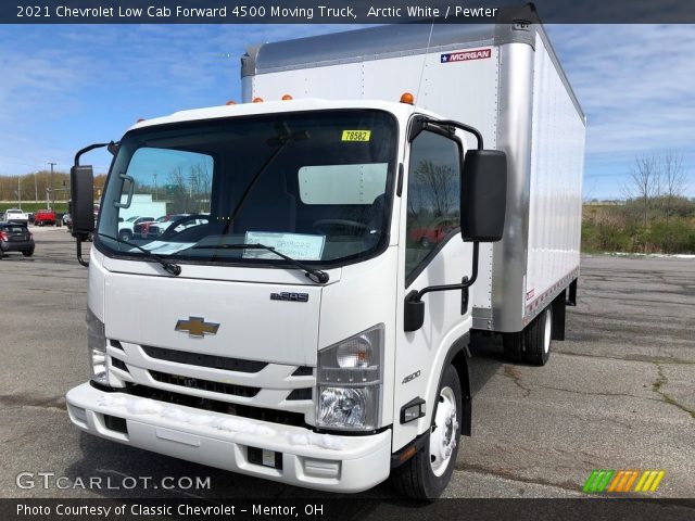 2021 Chevrolet Low Cab Forward 4500 Moving Truck in Arctic White