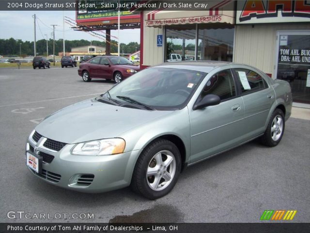 2004 Dodge Stratus SXT Sedan in Satin Jade Pearlcoat