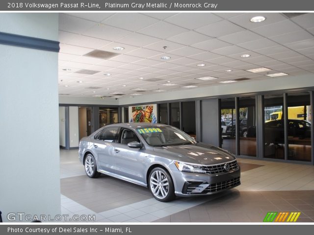 2018 Volkswagen Passat R-Line in Platinum Gray Metallic