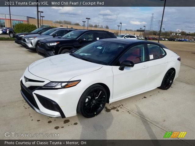 2021 Toyota Camry XSE in Wind Chill Pearl