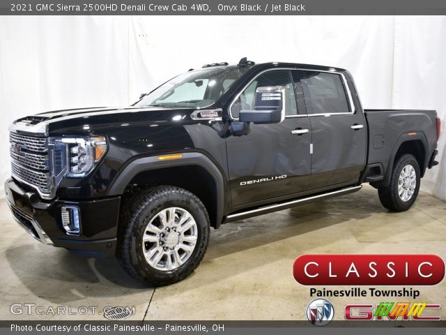 2021 GMC Sierra 2500HD Denali Crew Cab 4WD in Onyx Black