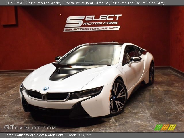 2015 BMW i8 Pure Impulse World in Crystal White Pearl Metallic