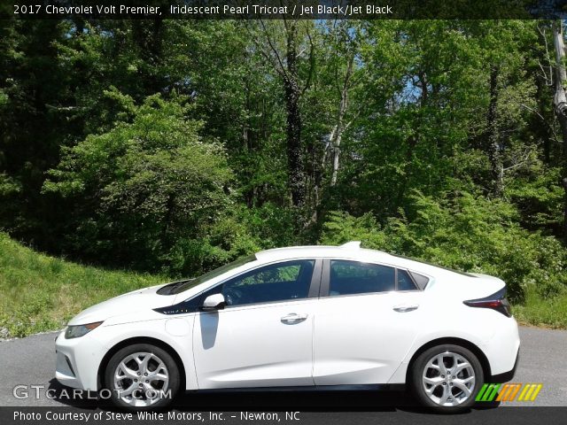 2017 Chevrolet Volt Premier in Iridescent Pearl Tricoat