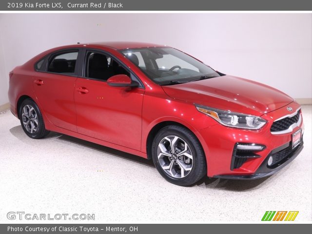 2019 Kia Forte LXS in Currant Red