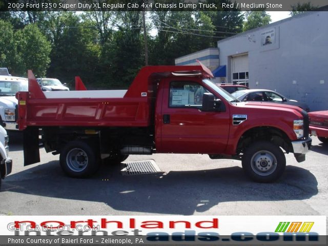 2009 Ford F350 Super Duty XL Regular Cab 4x4 Chassis Dump Truck in Red