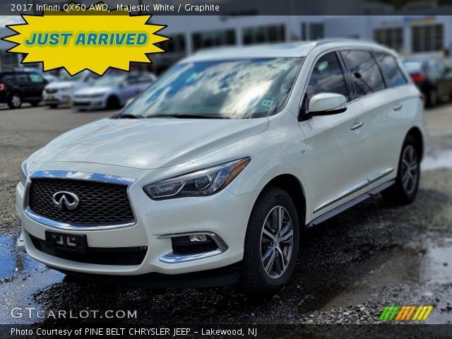 2017 Infiniti QX60 AWD in Majestic White