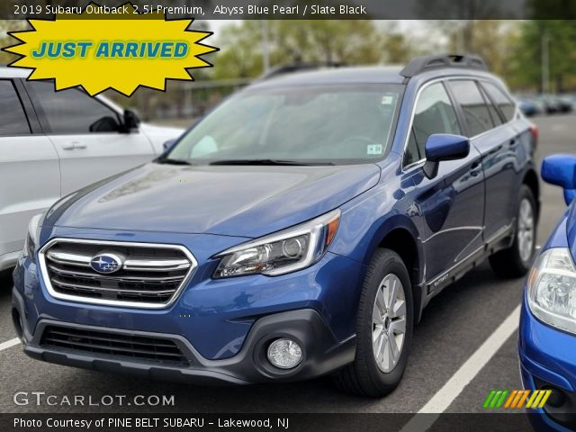 2019 Subaru Outback 2.5i Premium in Abyss Blue Pearl