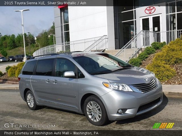 2015 Toyota Sienna XLE in Silver Sky Metallic