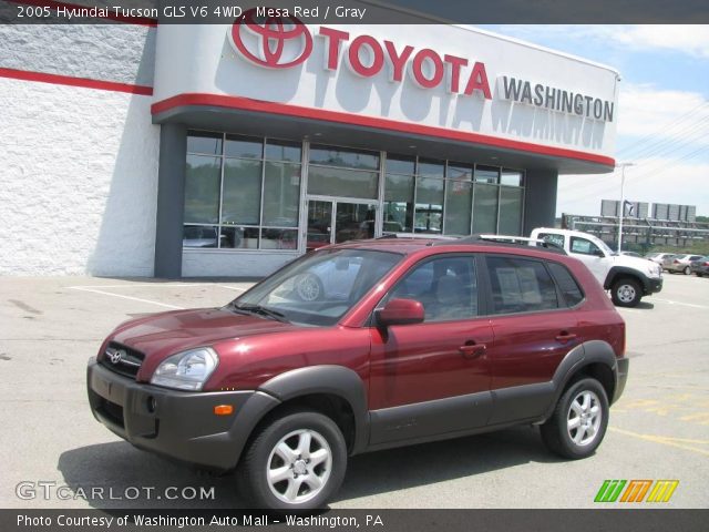 2005 Hyundai Tucson GLS V6 4WD in Mesa Red