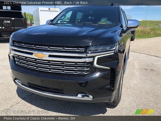 2021 Chevrolet Suburban Premier 4WD in Black