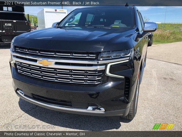 2021 Chevrolet Suburban Premier 4WD in Black