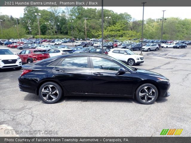 2021 Hyundai Elantra Limited in Phantom Black