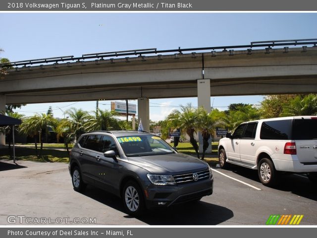 2018 Volkswagen Tiguan S in Platinum Gray Metallic