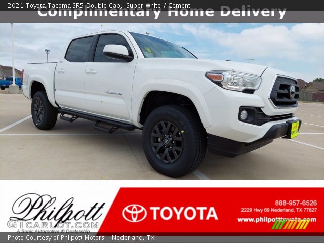2021 Toyota Tacoma SR5 Double Cab in Super White